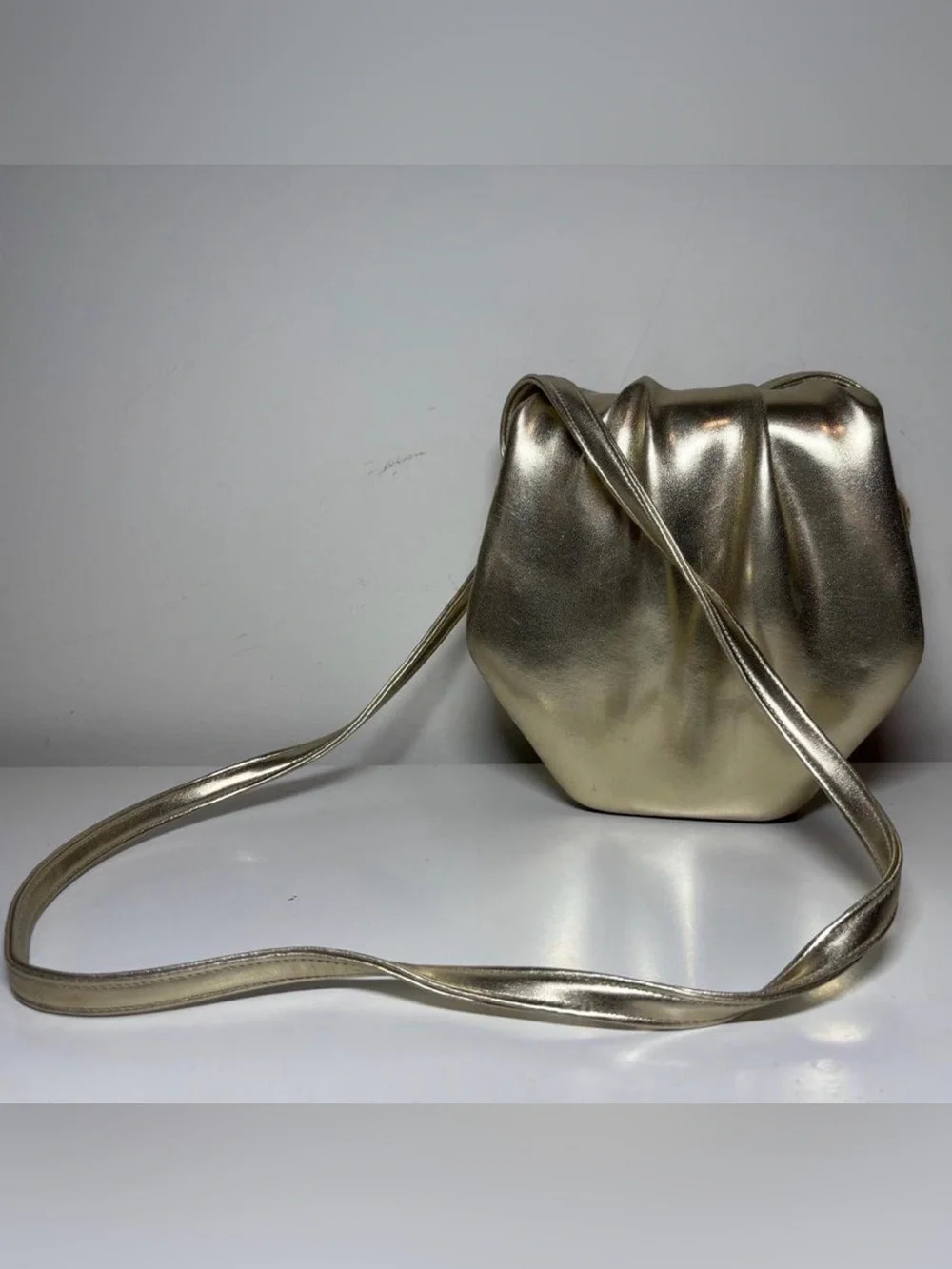 Andé vintage metallic